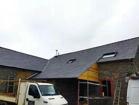 couvreur Châteaubourg-1