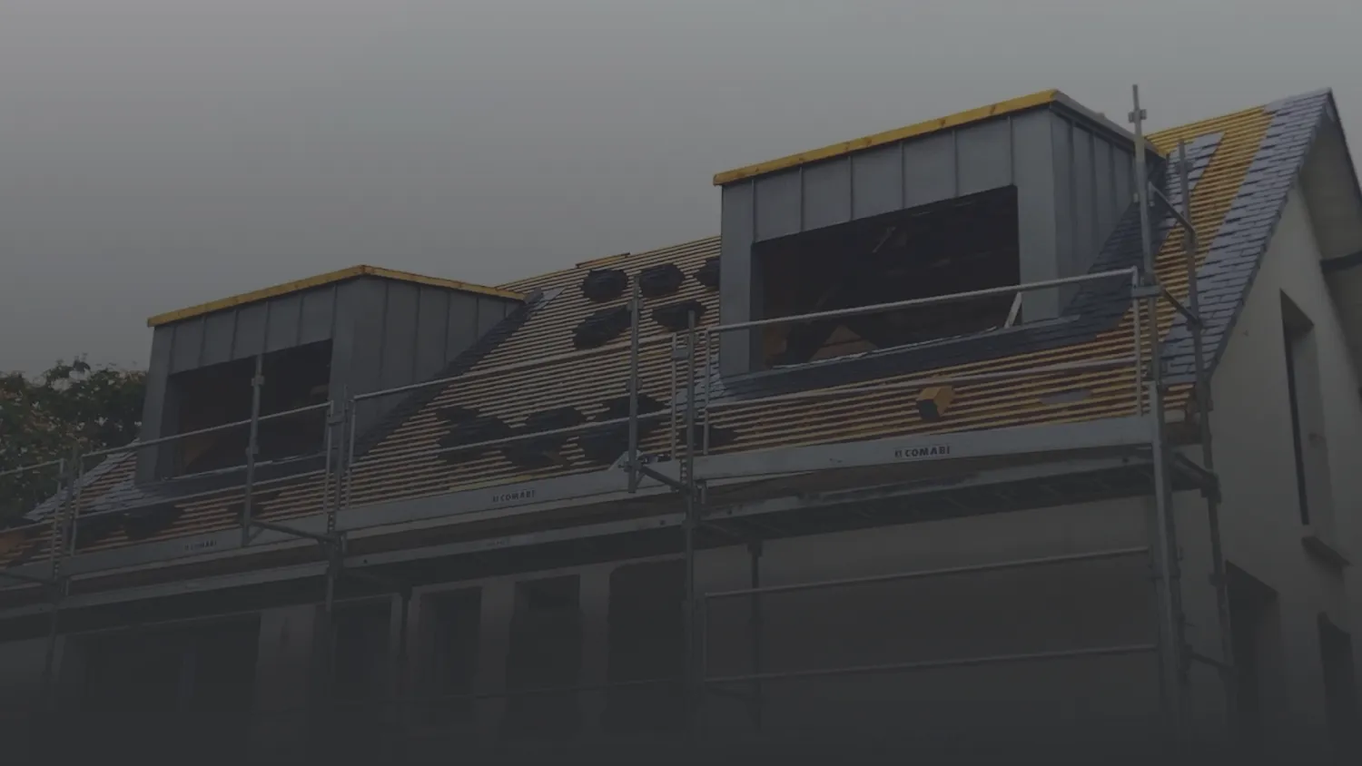 demoussage toiture chateaubourg