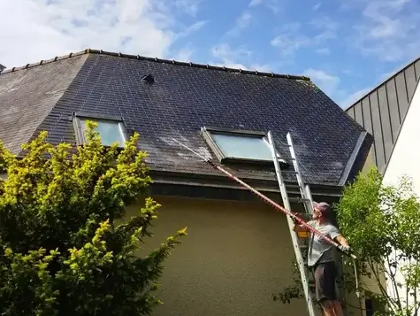 entretien toiture à Châteaubourg - image 2