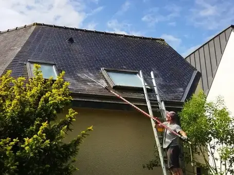 installation gouttière à Châteaubourg - image 4